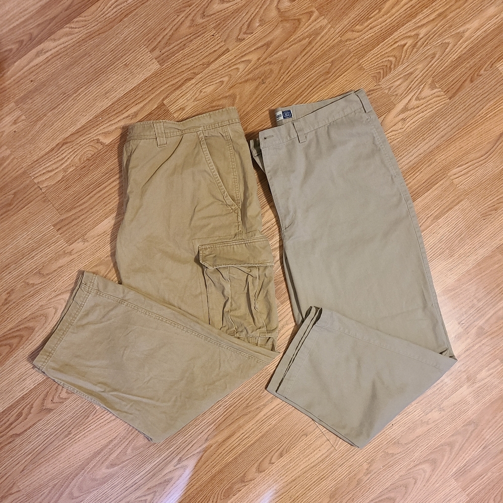 Mens size 38/30 mens khaki pants